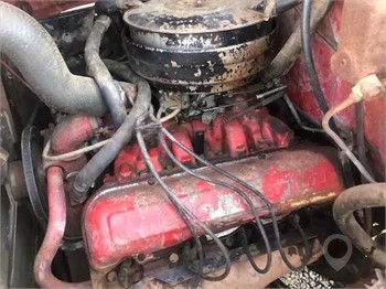 1970 INTERNATIONAL 304 Used Engine Truck / Trailer Components for sale