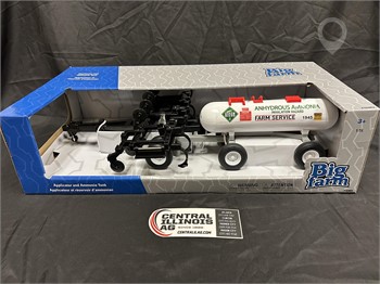 BIG FARM APPLICATOR AND AMMONIA TANK 1/16 SCALE New Die-cast / Other Toy Vehicles Toys / Hobbies for sale