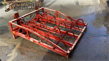 BROWNS HEAVY DUTY FLAT 8 BALE GRAB Used Bale Grabbers / Handlers Farm Attachments for sale