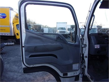 2007 MITSUBISHI FE-84D Used Door Truck / Trailer Components for sale