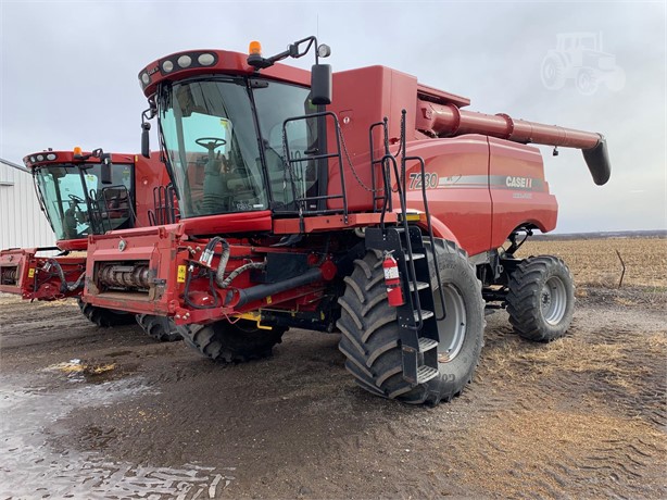 2013 CASE IH 7230 Used Combines Harvesters for sale