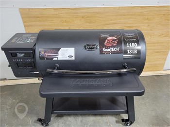 LOUISIANA GRILLS LG1200BL New Grills Personal Property / Household items for sale