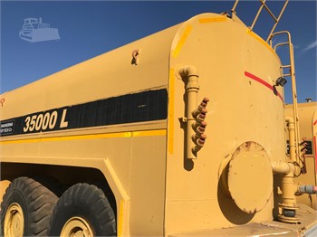 BELL B40D Used Truck Water Equipment for sale
