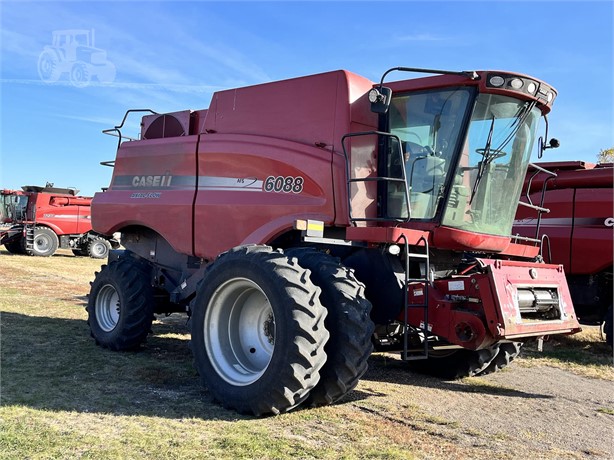 2009 CASE IH 6088 Used Combines Harvesters for sale
