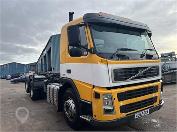 2002 VOLVO FM9.260 Used Chassis Cab Trucks for sale