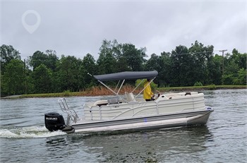 2023 LEXINGTON MARINE LEXINGTON 521 HPT ULTRA New Pontoon / Deck Boats for sale