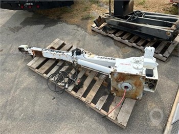 LIFTMOORE 3200REE CRANE Used Other Truck / Trailer Components for sale
