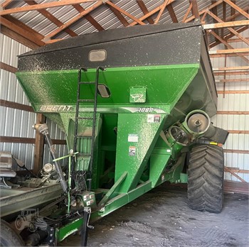 BRENT 1080 Used Grain Carts Harvest Equipment for sale