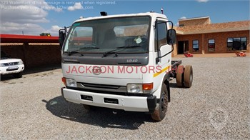 2014 UD UD40 Used Chassis Cab Trucks for sale