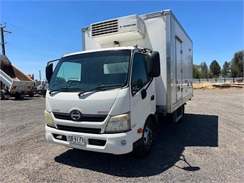 2012 HINO 300 917 Used Refrigerated Trucks for sale