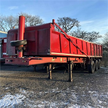 2005 AHP TRI AXLE CHASSI Used Tipper Trailers for sale