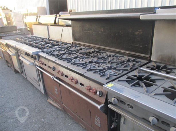 10 BURNER STOVE Used Ranges Restaurant / Food Industry auction results