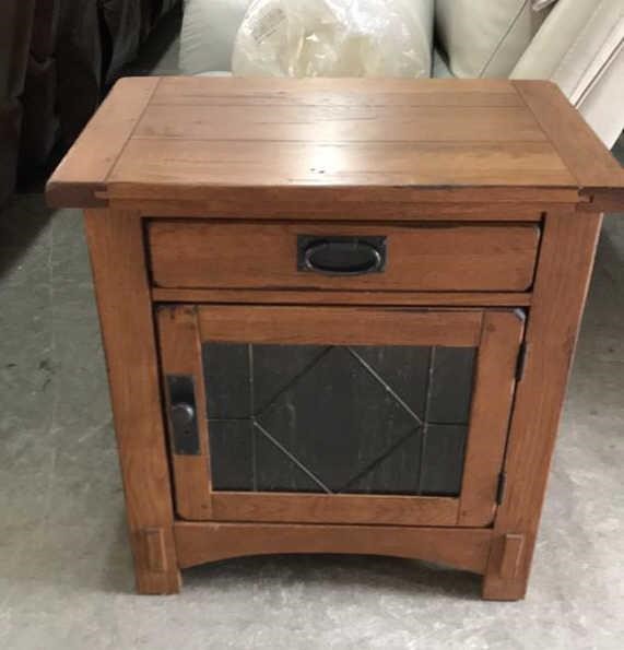 Broyhill Attic Heirlooms Pre Owned Cabinet Interstate Auction