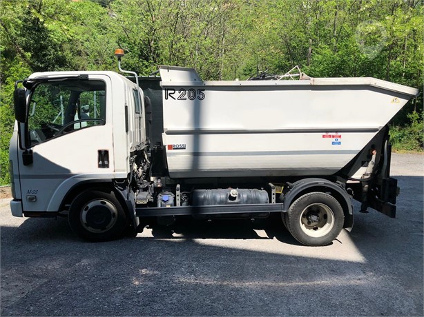 2017 ISUZU M21 Used Recycle Municipal Trucks for sale