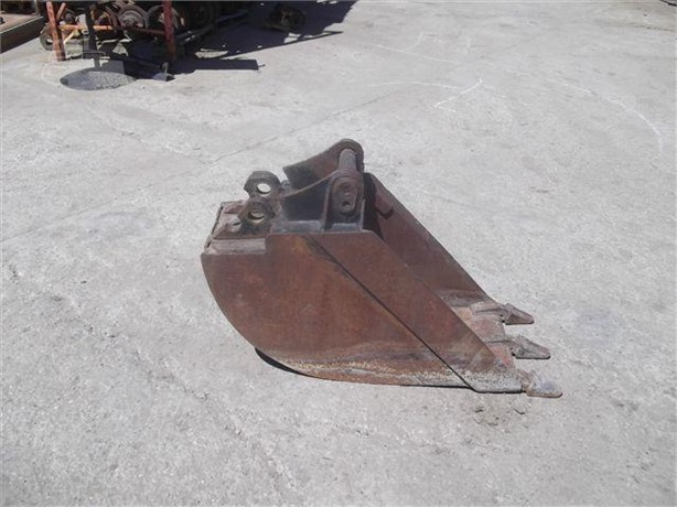 1900 18" BUCKET PIN-ON STYLE Used Bucket, Trenching for sale