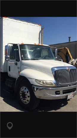 2005 INTERNATIONAL Used Cab Truck / Trailer Components for sale