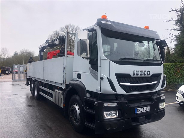 2017 IVECO STRALIS 310 Used LKW mit ladekrane zum verkauf