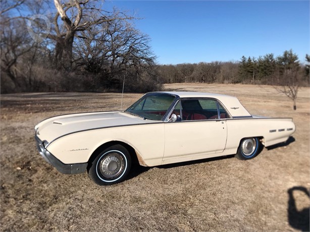 1962 FORD THUNDERBIRD Used Classic / Vintage (1940-1989) Collector / Antique Autos auction results