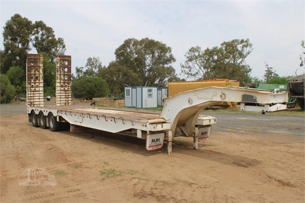 2004 DRAKE TRI AXLE Used Low Loaders for sale