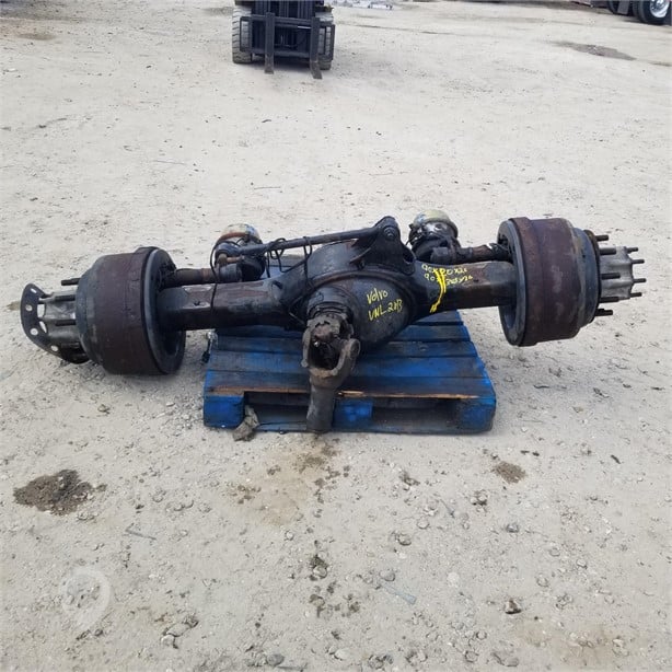 2013 VOLVO VNL Used Axle Truck / Trailer Components for sale