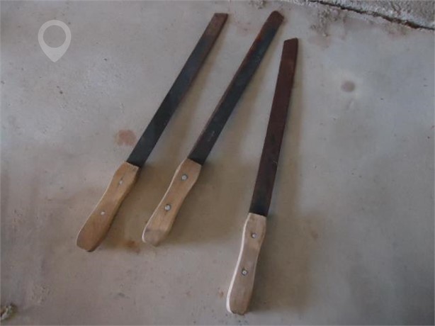 (3) CORN KNIVES Used Lawn / Garden Personal Property / Household items auction results
