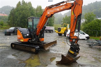 HITACHI ZX65 Crawler Excavators For Sale | MachineryTrader.com