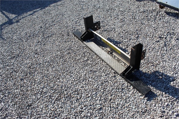 CUSTOM BUILT BOLT ON TRUCK STEP Used Other Truck / Trailer Components auction results