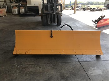 JOHN DEERE 8 Used Blades/Box Scrapers auction results