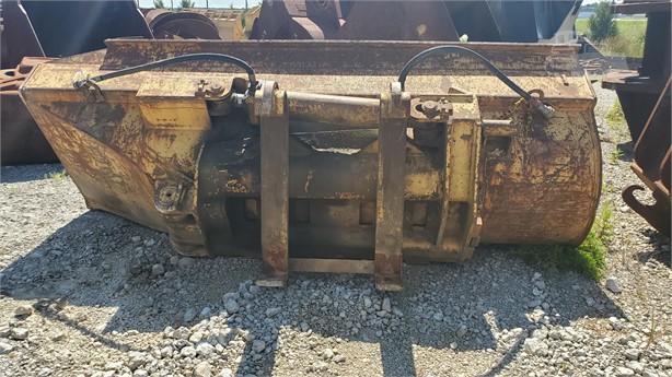 ACCURATE FABRICATING LTD Used Bucket, Side Dump for sale