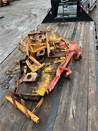 (2) MOWER DECKS FOR AC B Used Other auction results