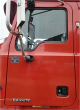 2003 MACK CV713 GRANITE Gebraucht Tür LKW- / Anhängerkomponenten zum verkauf