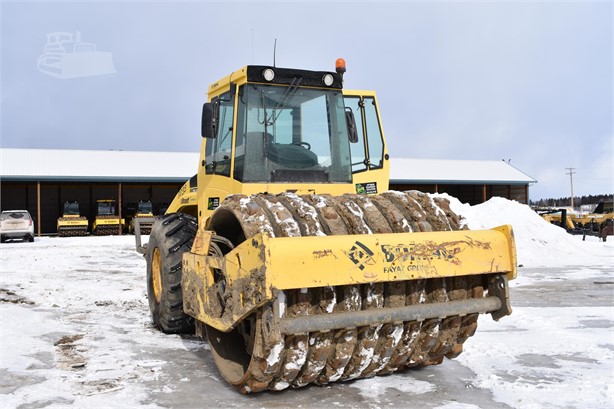 2014 BOMAG BW213PDH-40 Used シープスフットコンパクター for rent