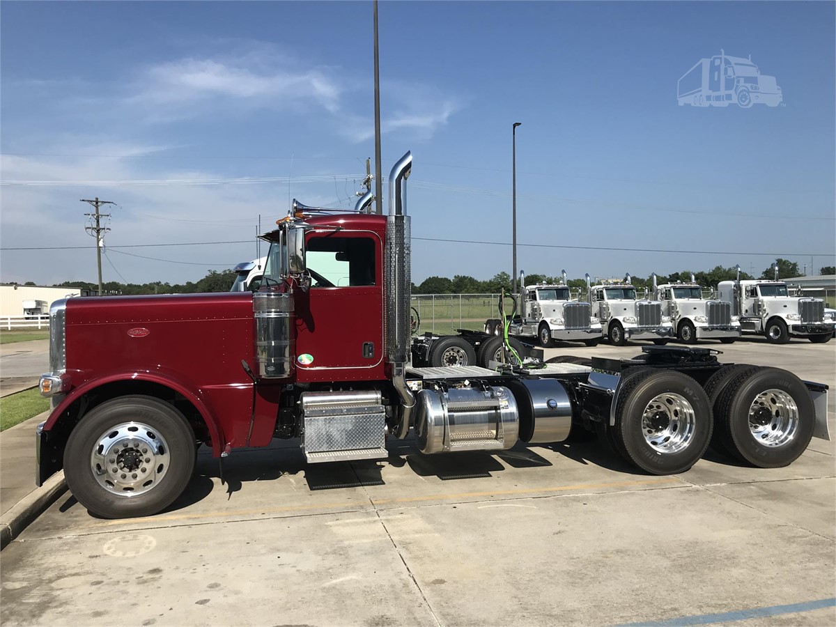 2020 Peterbilt 389 For Sale In Scott Louisiana Truckpaper Com
