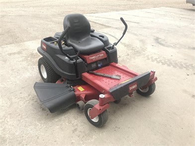 2017 Toro 30 Stand On Aerator 39519 Rental For Sale In Knoxville Tn Dickens Turf Landscape Supply