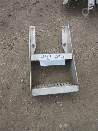 TRUCK STEP FRAME MOUNT Used Other Truck / Trailer Components auction results