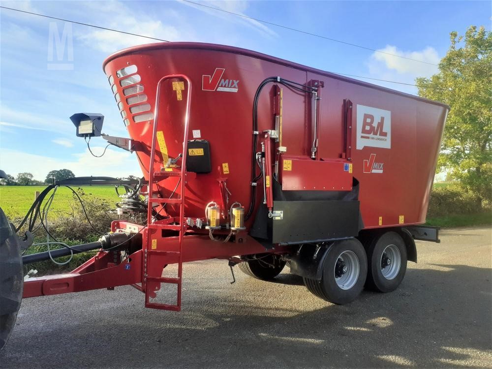 sangtekster Positiv blåhval BVL Feed/Mixer Wagon For Sale - 14 Listings | MarketBook.ca - Page 1 of 1