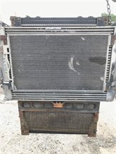 2004 FREIGHTLINER COLUMBIA 120 Used Radiator Truck / Trailer Components for sale