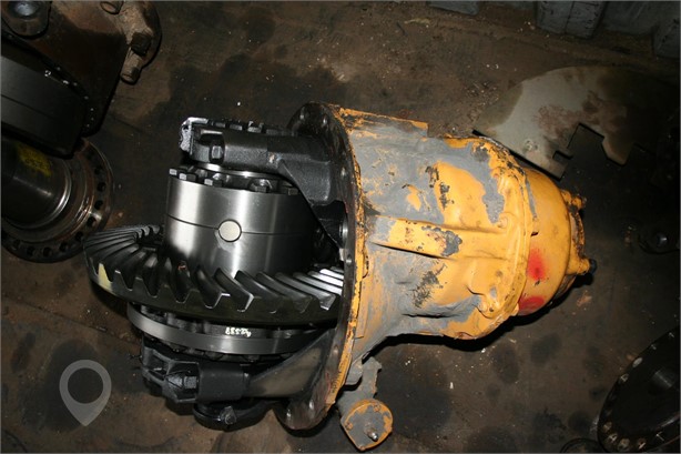BELL CENTER PORTION Used Differential Truck / Trailer Components for sale