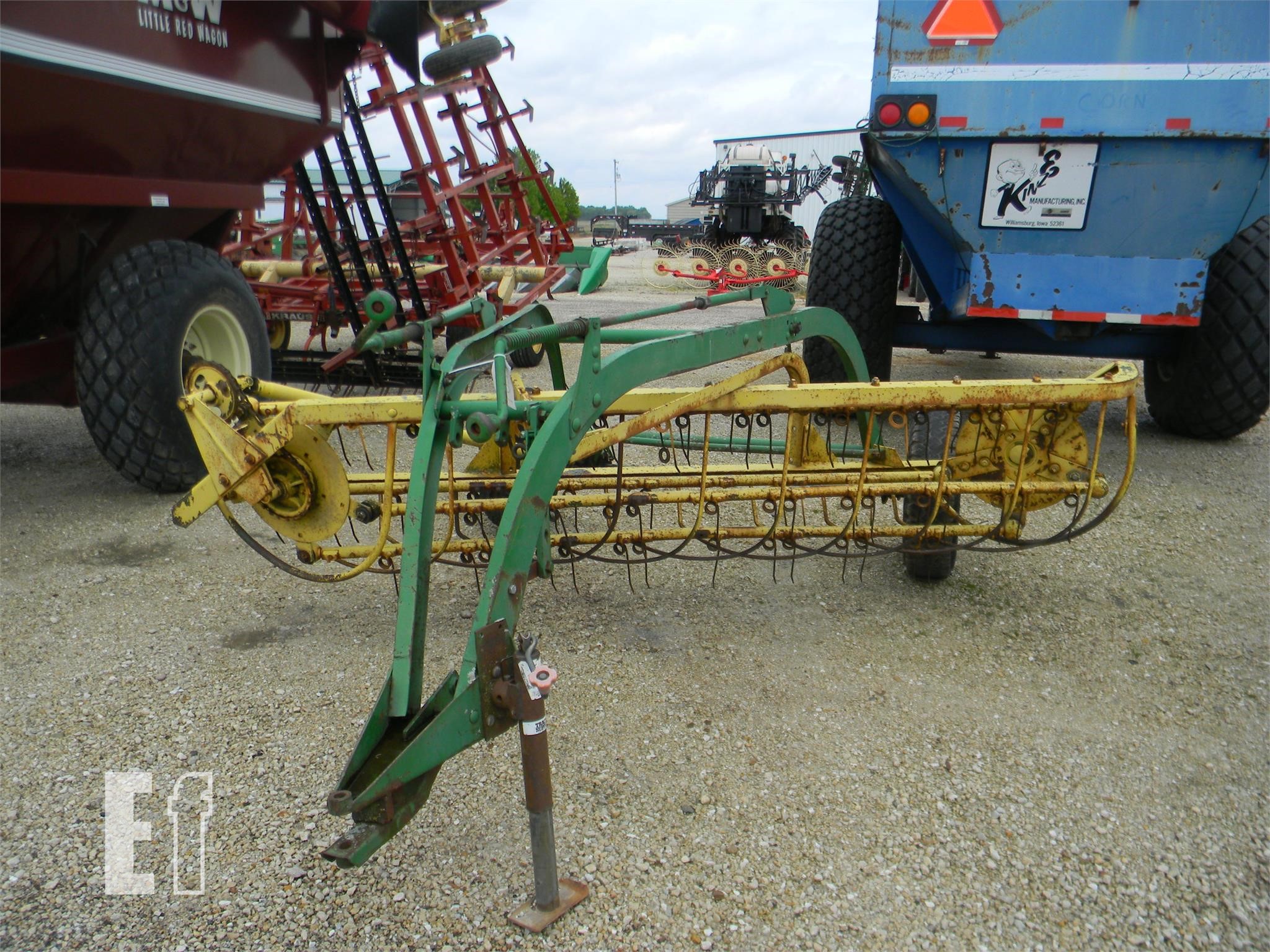 EquipmentFacts.com | OLIVER Hay Rake Online Auctions