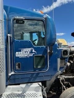 2015 KENWORTH T800 Used Cab Truck / Trailer Components for sale