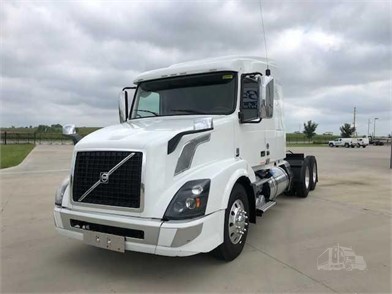 Volvo Conventional Trucks W Sleeper For Sale In Kansas 85