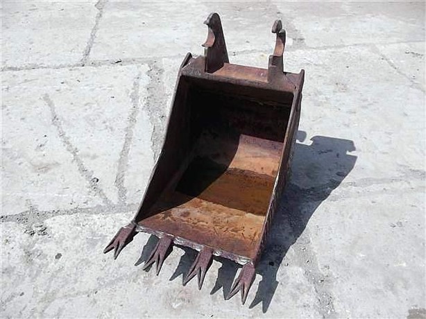 1900 22" BUCKET WITH JCB LUGS Used Bucket, Trenching for sale