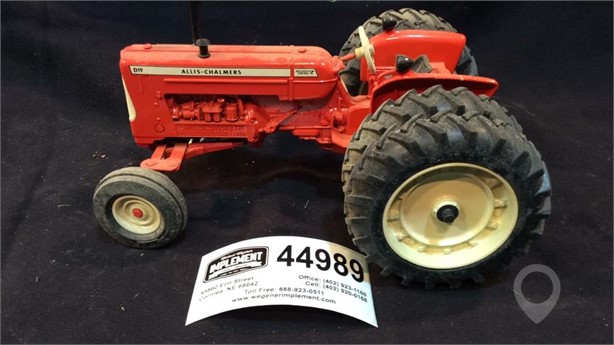 ALLIS-CHALMERS D-19 Used Die-cast / Other Toy Vehicles Toys / Hobbies auction results
