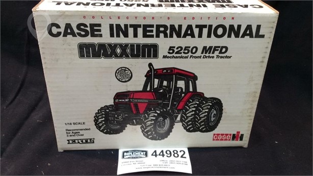 CASE INTERNATIONAL MAXXUM 5250 MFD Used Die-cast / Other Toy Vehicles Toys / Hobbies auction results
