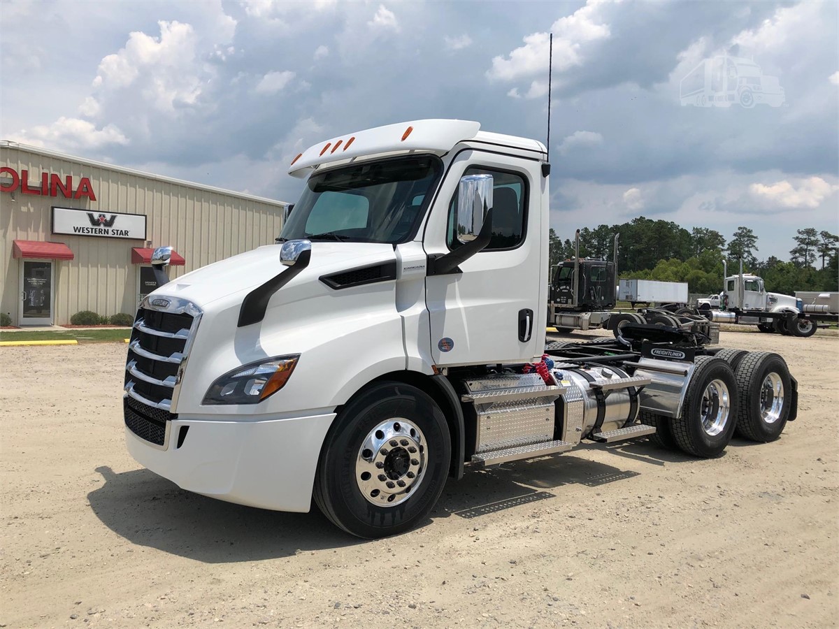2020 FREIGHTLINER CASCADIA 116 For Sale In Raleigh, North Carolina