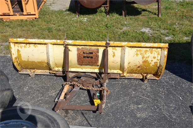 MEYER SNOW BLADE, 6', COME OFF JEEP Used Plow Truck / Trailer Components auction results