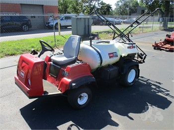 Toro Multi Pro 1250 Cart, Gas, With Multi Pro 1200 Spray Pro Sprayer, Low  Profile 160