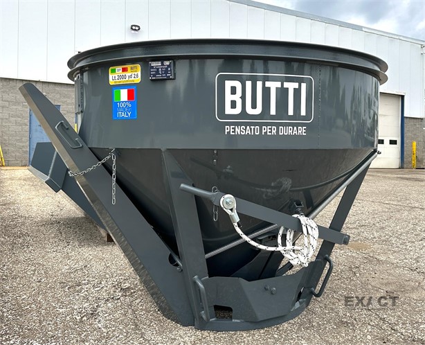 BUTTI CONCRETE BUCKET / CENTRAL & SIDE UNLOADING New Crane Other for sale