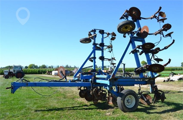 ANHYDROUS TOOL BAR 13-SHANK Used Other auction results