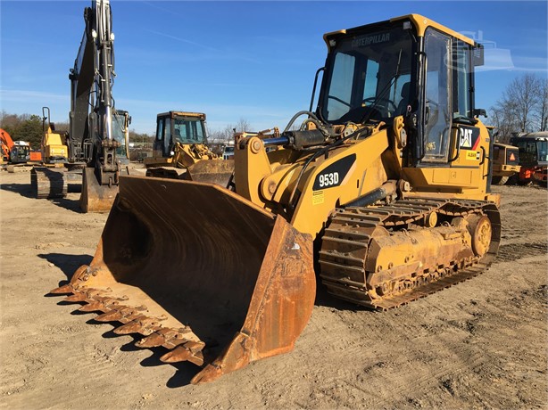 2011 CATERPILLAR 953D Used Crawler Loaders for hire